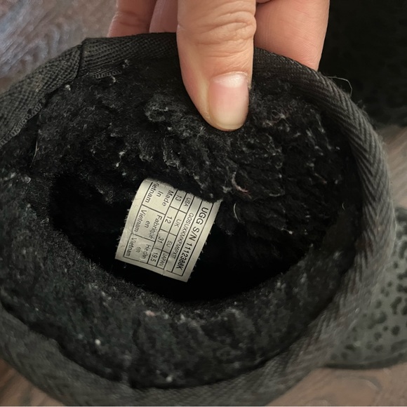 Ugg boots - Picture 6 of 7